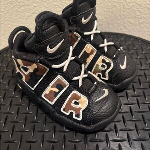 Nike Kids Black and Brown Camo Sneakers